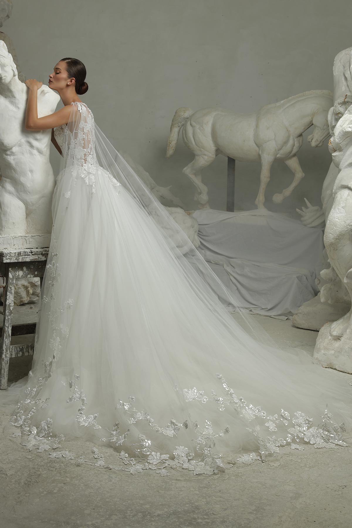 Picture of LAVENDER IVORY BİDAL GOWN